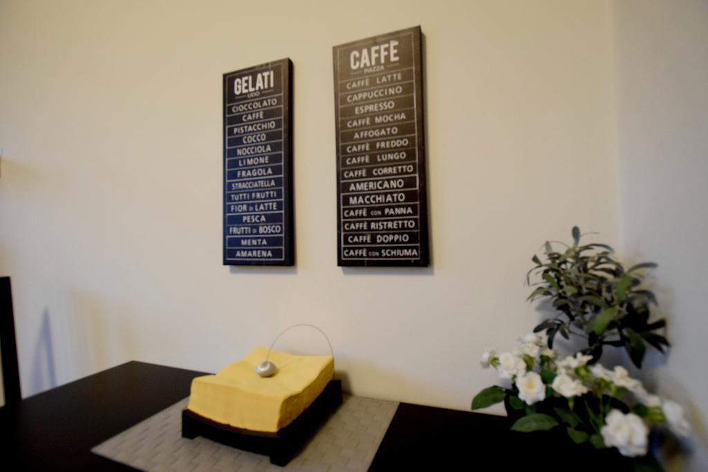 Budget Apartment By Hi5 - Vaci Street 44 Budapest Exterior photo